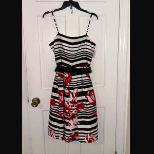 NWT Jessica Howard Floral & Striped Vintage Style Dress Size 8